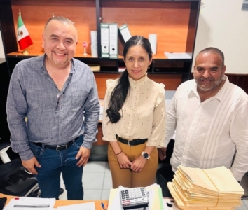 Presentan oficialmente a la nueva Contralora Municipal de Bahía de Banderas